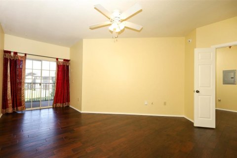 Condo in Lake Mary, Florida, 2 bedrooms  № 2221678 - photo 22