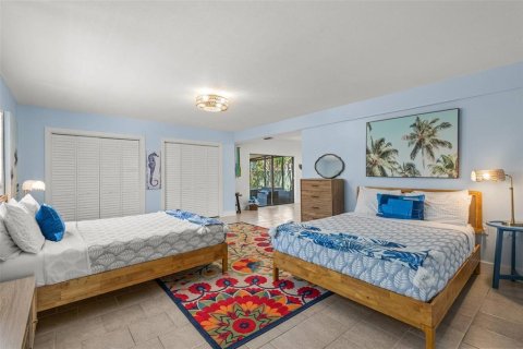 House in Indian Rocks Beach, Florida 4 bedrooms, 291.34 sq.m. № 1767898 - photo 7