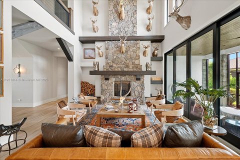 Купить виллу или дом в Порт-Сент-Луси, Флорида 6 спален, 1039.48м2, № 1972810 - фото 4