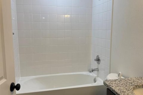 Apartment in Ocala, Florida 3 bedrooms, 137.68 sq.m. № 2236144 - photo 13
