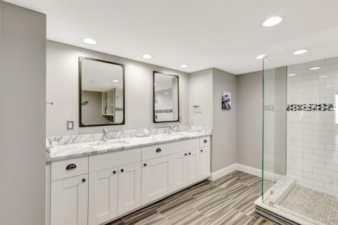 Condo in Hutchinson Island South, Florida, 3 bedrooms № 2181828 - photo 30