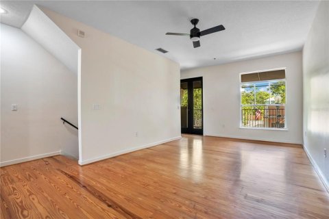 Touwnhouse à vendre à Orlando, Floride: 3 chambres, 165.83 m2 № 2230459 - photo 18