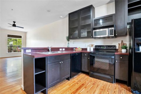 Touwnhouse à vendre à Orlando, Floride: 3 chambres, 165.83 m2 № 2230459 - photo 15