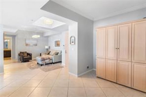 Condo in Fort Lauderdale, Florida, 2 bedrooms  № 2089606 - photo 3
