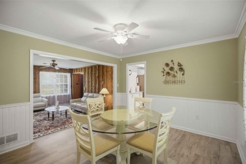 Villa ou maison à vendre à Ocala, Floride: 3 chambres, 173.36 m2 № 2299531 - photo 11