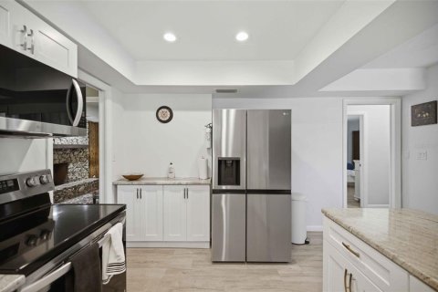 Villa ou maison à vendre à Ocala, Floride: 3 chambres, 173.36 m2 № 2299531 - photo 13