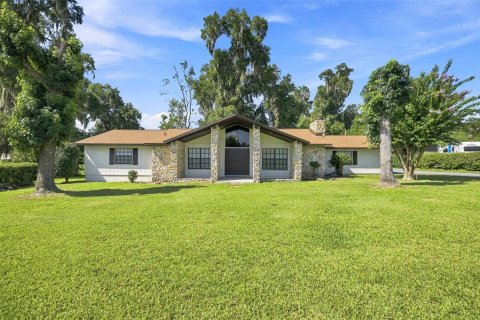 Villa ou maison à vendre à Ocala, Floride: 3 chambres, 173.36 m2 № 2299531 - photo 2