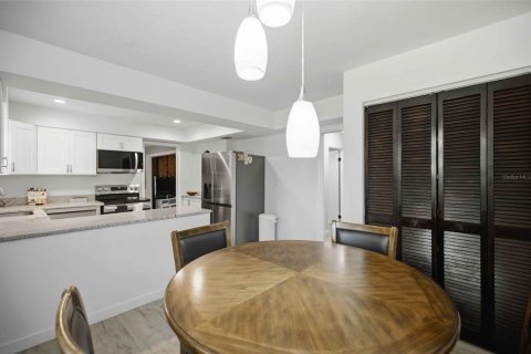 Villa ou maison à vendre à Ocala, Floride: 3 chambres, 173.36 m2 № 2299531 - photo 15