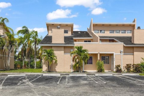 Condominio en venta en Coral Springs, Florida, 2 dormitorios, 112.69 m2 № 1801093 - foto 26
