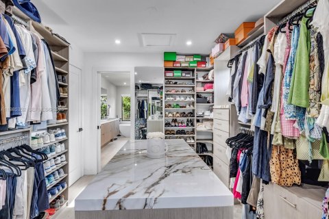 Casa en venta en Palmetto Bay, Florida, 4 dormitorios, 269.6 m2 № 2044885 - foto 17