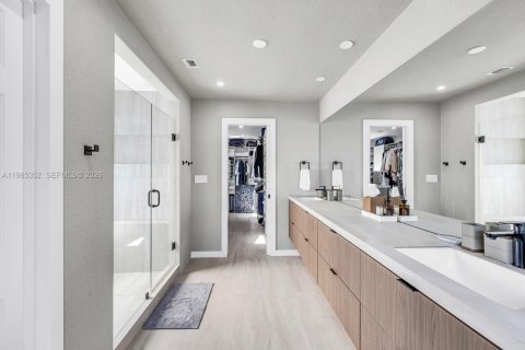 Casa en venta en Palmetto Bay, Florida, 4 dormitorios, 269.6 m2 № 2044885 - foto 16