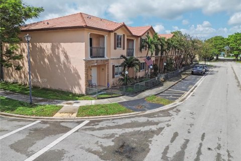 Купить таунхаус в Майами, Флорида 4 спальни, 155.33м2, № 2048279 - фото 8