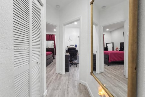 Купить таунхаус в Майами, Флорида 4 спальни, 155.33м2, № 2048279 - фото 19