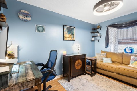 Condo in Stuart, Florida, 3 bedrooms  № 2078749 - photo 13
