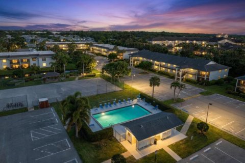 Condominio en Stuart, Florida, 3 dormitorios  № 2078749