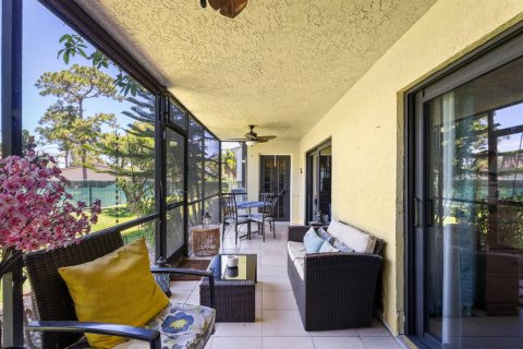 Condo in Stuart, Florida, 3 bedrooms  № 2078749 - photo 21