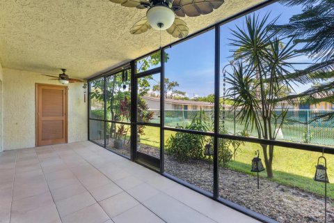 Condo in Stuart, Florida, 3 bedrooms  № 2078749 - photo 19