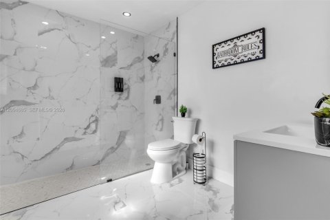 Купить виллу или дом в Майами, Флорида 4 спальни, 163.23м2, № 2068493 - фото 16