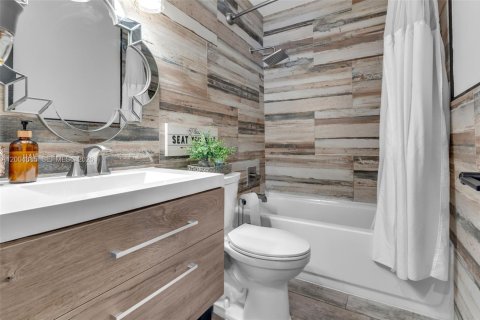 Купить виллу или дом в Майами, Флорида 4 спальни, 163.23м2, № 2068493 - фото 18