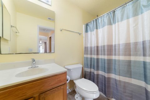 House in Okeechobee, Florida 3 bedrooms, 144.46 sq.m. № 2088123 - photo 18
