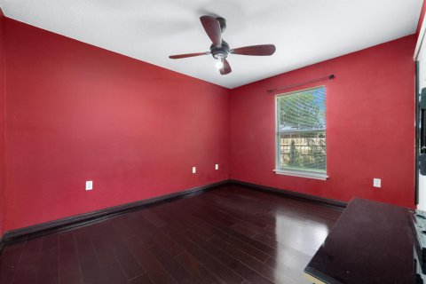 House in Okeechobee, Florida 3 bedrooms, 144.46 sq.m. № 2088123 - photo 19