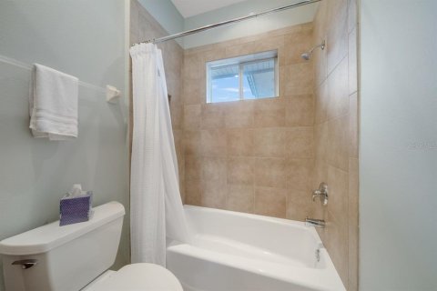 Casa en venta en Saint Petersburg, Florida, 5 dormitorios, 405.7 m2 № 2203974 - foto 20