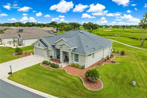 Villa ou maison à vendre à Summerfield, Floride: 3 chambres, 260.68 m2 № 1838780 - photo 2