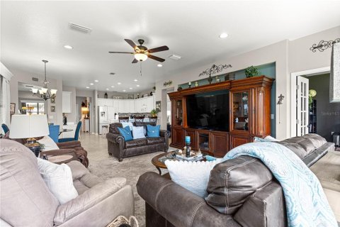 House in Summerfield, Florida 3 bedrooms, 260.68 sq.m. № 1838780 - photo 28