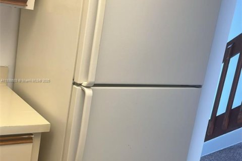 Condo in Fort Lauderdale, Florida, 2 bedrooms № 1825812 - photo 24