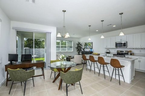 Touwnhouse à louer à Kissimmee, Floride: 3 chambres, 170.29 m2 № 2355684 - photo 5