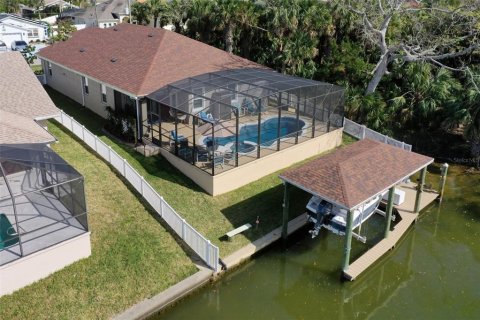 House in Palm Coast, Florida 3 bedrooms, 190.36 sq.m. № 1546039 - photo 6