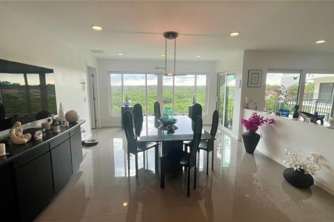 Condominio en venta en Tarpon Springs, Florida, 4 dormitorios, 278.71 m2 № 1795792 - foto 28