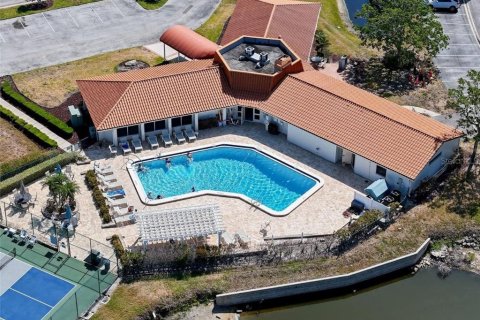 Condominio en venta en Tarpon Springs, Florida, 4 dormitorios, 278.71 m2 № 1795792 - foto 6