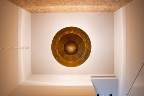 Copropriété à vendre à Miami, Floride: 5 chambres, 443.14 m2 № 1958245 - photo 12