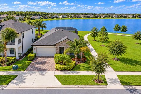 Villa ou maison à New Port Richey, Floride 4 chambres, 192.96 m2 № 2413655