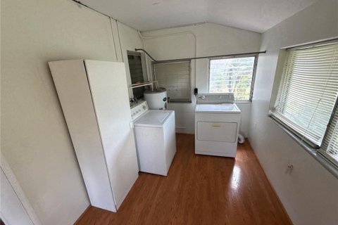 House in Bartow, Florida 3 bedrooms, 163.79 sq.m. № 2155704 - photo 9