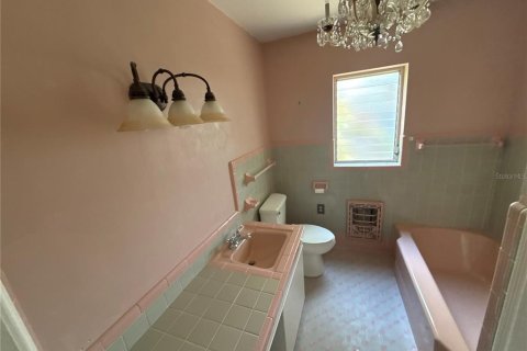 House in Bartow, Florida 3 bedrooms, 163.79 sq.m. № 2155704 - photo 13