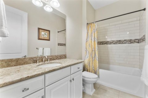 House in Bradenton, Florida 3 bedrooms, 289.48 sq.m. № 1836975 - photo 26