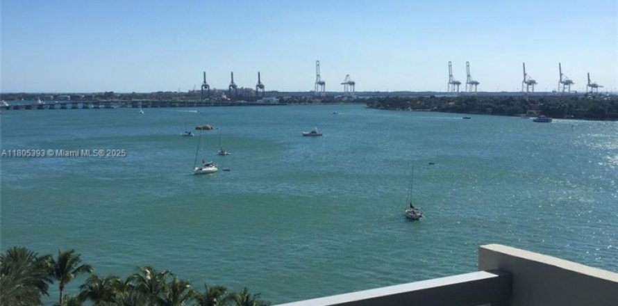 Condo à Miami Beach, Floride, 1 chambre № 1874634