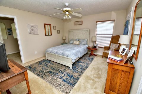 Adosado en venta en New Smyrna Beach, Florida, 2 dormitorios, 185.53 m2 № 2100119 - foto 25