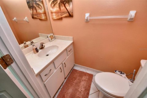 Adosado en venta en New Smyrna Beach, Florida, 2 dormitorios, 185.53 m2 № 2100119 - foto 22