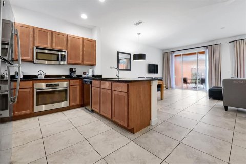 Touwnhouse à vendre à Kissimmee, Floride: 2 chambres, 125.42 m2 № 2409851 - photo 7