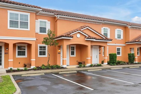 Touwnhouse à vendre à Kissimmee, Floride: 2 chambres, 125.42 m2 № 2409851 - photo 2