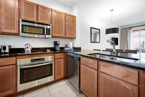 Touwnhouse à vendre à Kissimmee, Floride: 2 chambres, 125.42 m2 № 2409851 - photo 11