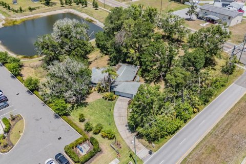 Propiedad comercial en venta en Lutz, Florida, 170.57 m2 № 2102268 - foto 14