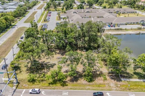 Propiedad comercial en venta en Lutz, Florida, 170.57 m2 № 2102268 - foto 17