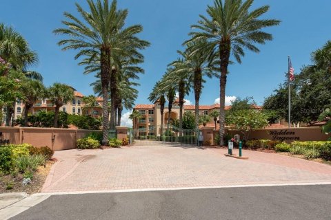 Condominio en venta en Tierra Verde, Florida, 3 dormitorios, 189.06 m2 № 1536330 - foto 3