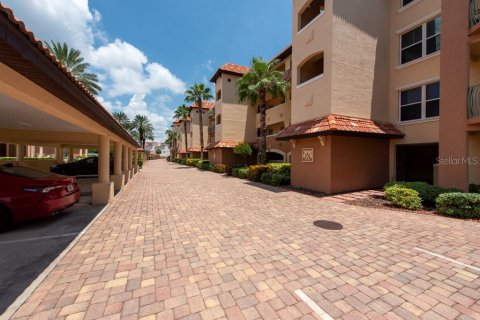 Condominio en venta en Tierra Verde, Florida, 3 dormitorios, 189.06 m2 № 1536330 - foto 9