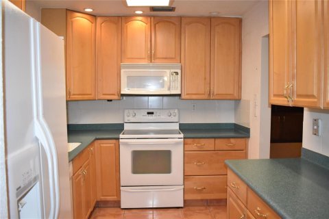 Casa en venta en Deerfield Beach, Florida, 2 dormitorios, 126.16 m2 № 2087309 - foto 8