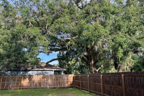 House in Plant City, Florida 3 bedrooms, 103.68 sq.m. № 1883338 - photo 5